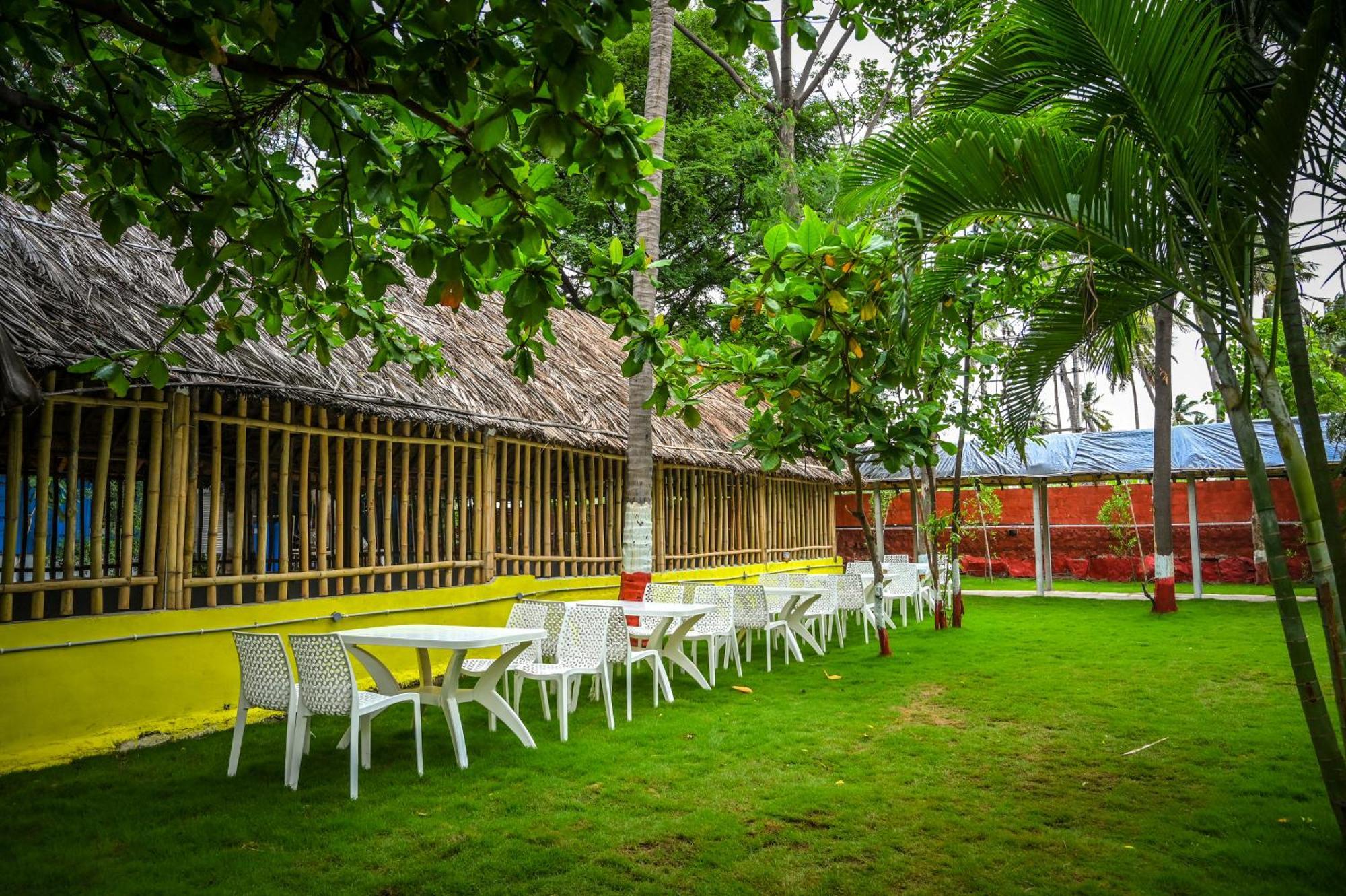 Tamarind Tree Way Side Amenities Hotel Hospet Bagian luar foto