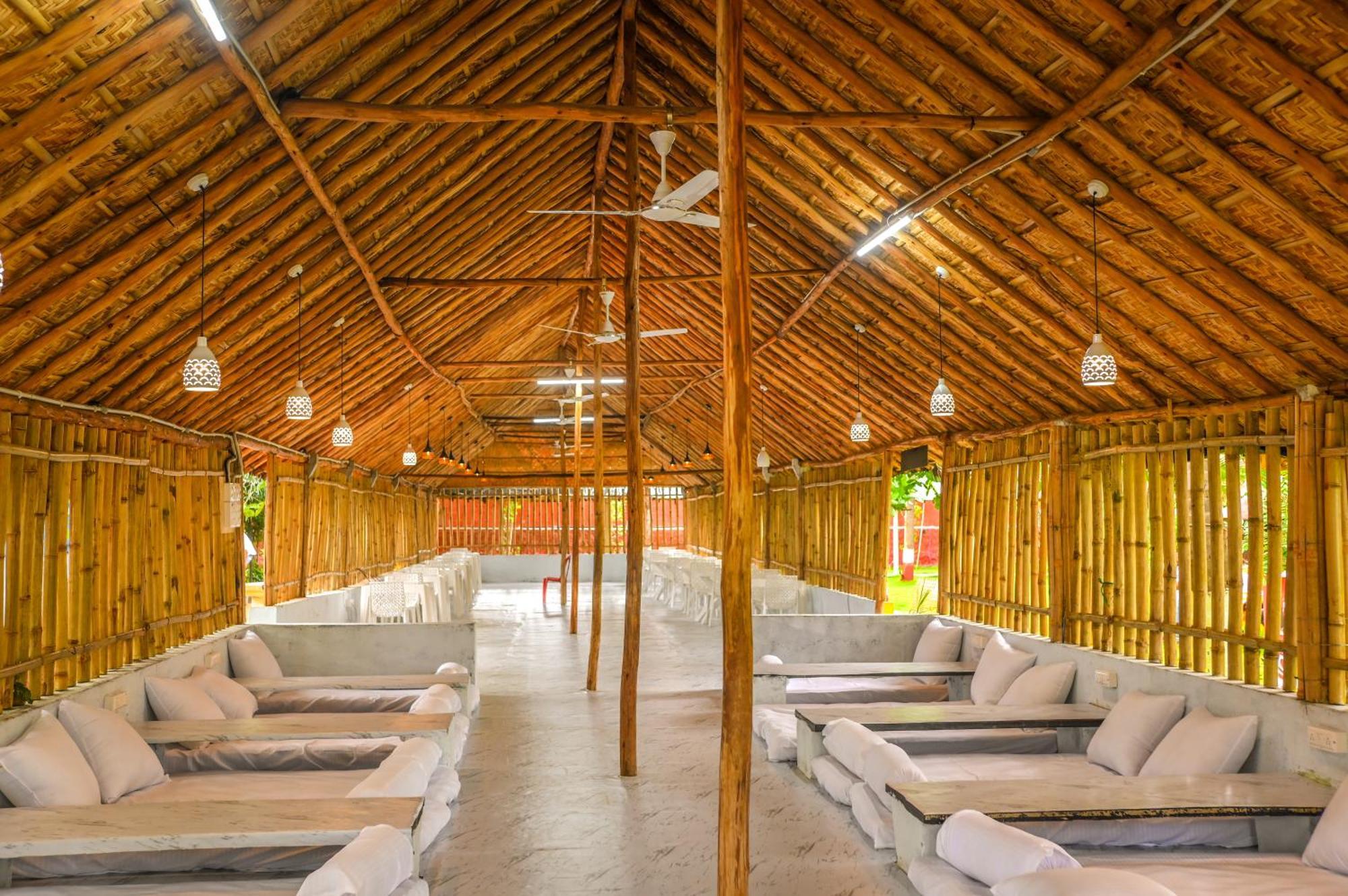 Tamarind Tree Way Side Amenities Hotel Hospet Bagian luar foto